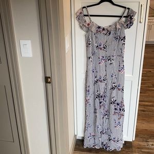 Women’s dress